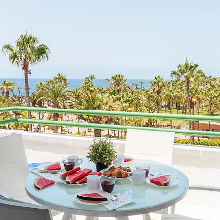 Apartment In Beachfront Complex In El Duque Area, Costa Adeje (Tenerife)