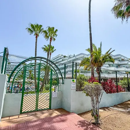 In Beachfront Complex In El Duque Area, Apartmán Costa Adeje (Tenerife)