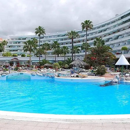 Apartmán In Beachfront Complex In El Duque Area,