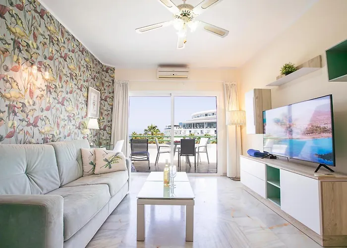 In Beachfront Complex In El Duque Area, Apartmán Costa Adeje (Tenerife)