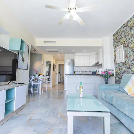 In Beachfront Complex In El Duque Area, * アデヘ