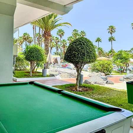 In Beachfront Complex In El Duque Area, アデヘ